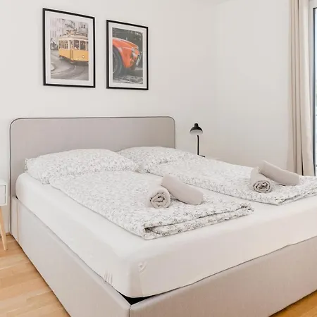 Contactless Self-Check-In - 1Br Apartment, Near Airport,15 Min To Center Viena Exterior foto