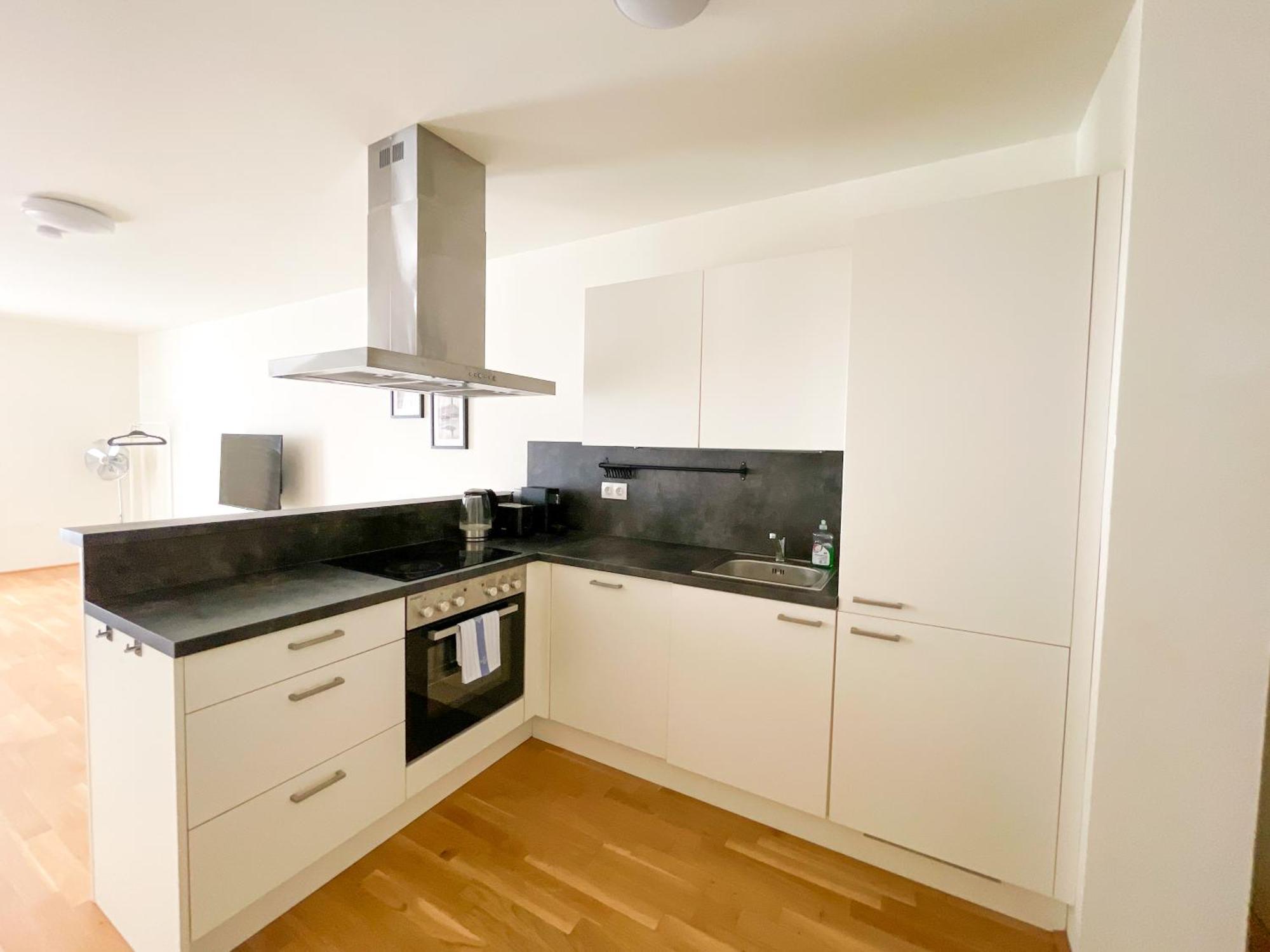 Contactless Self-check-in - 1br Apartment, Near Airport,15 Min To Center Apartamento
